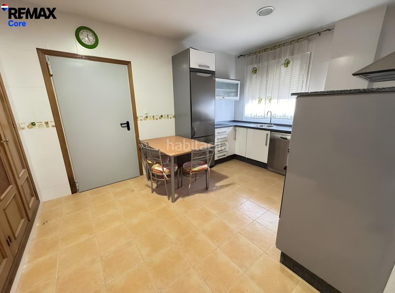Foto 9ac45a04-7628-4e15-a1a4-6e7ccde0de43. Casa amb calefacció aparcament a Carretera de Sevilla - Los Montitos Badajoz
