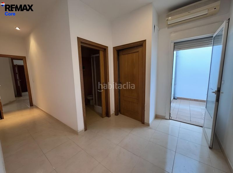 Foto a34677cd-3dc0-4774-9118-23a1534b3411. Casa amb calefacció aparcament a Carretera de Sevilla - Los Montitos Badajoz