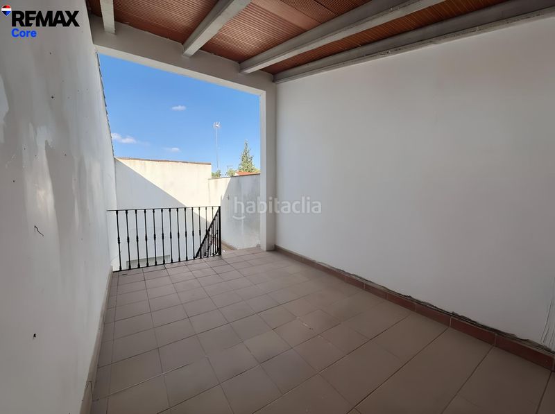 Foto da85bba2-f748-4b61-b865-fd7a60ab7198. Casa amb calefacció aparcament a Carretera de Sevilla - Los Montitos Badajoz