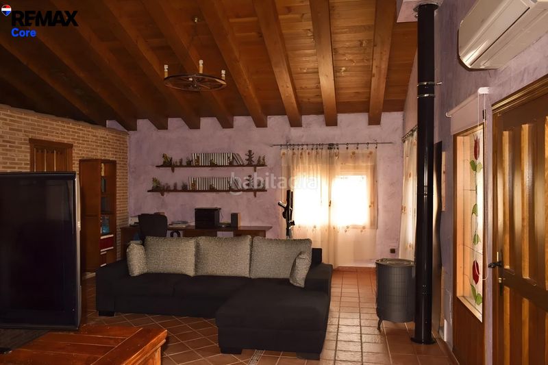 Foto 0c1004a8-d866-485b-a8c2-bb86963562a6. Casa amb aparcament piscina a Ventas de San Julián (Las)