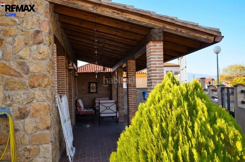 Foto 5e7f75e4-eca2-4e39-8aff-b0fa0ab471de. Casa amb aparcament piscina a Ventas de San Julián (Las)