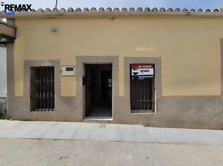 House in Torrequemada. Casa en torrequemada, extremadura  oportunidad de inversión