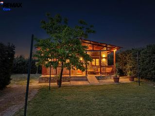 Casa in Sierra de Fuentes. Refugio exclusivo en sierra de fuentes calidez, naturaleza y pri