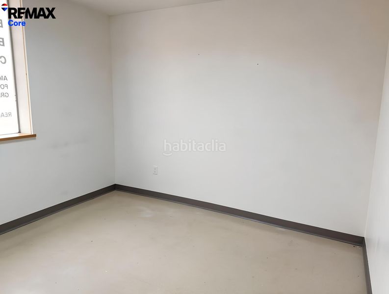 Foto d75f090b-f6de-43fc-89a7-6ef1e690e8cd. Local comercial a nuevo Cáceres Cáceres