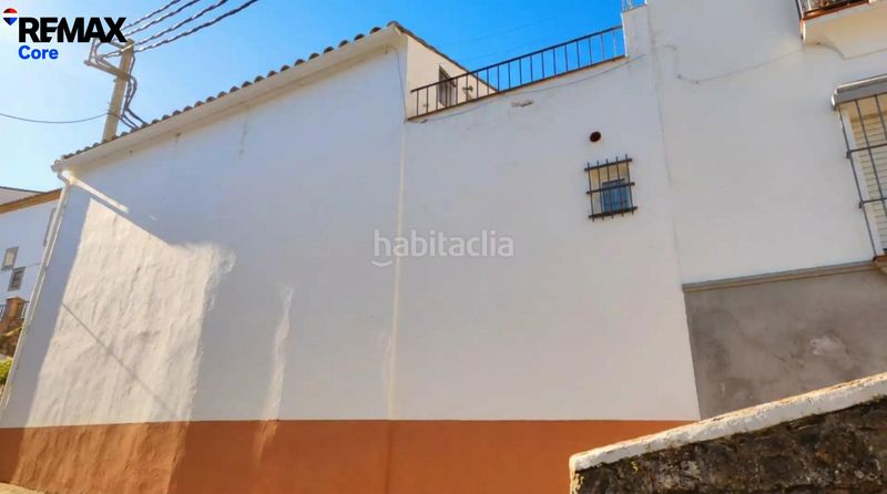 Foto 034d6c4c-45dc-46d4-baf2-3837dcde1819. Casa amb aparcament a Feria
