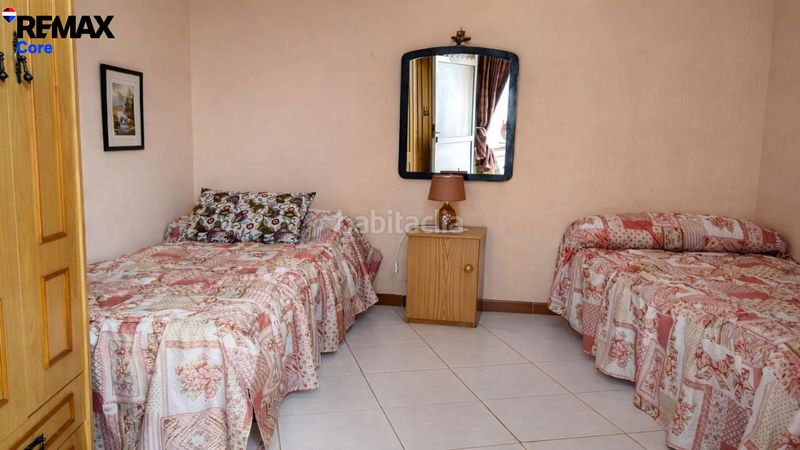 Foto 48873bcf-d973-4b5d-9ea8-f1726684bd1a. Casa amb aparcament a Feria