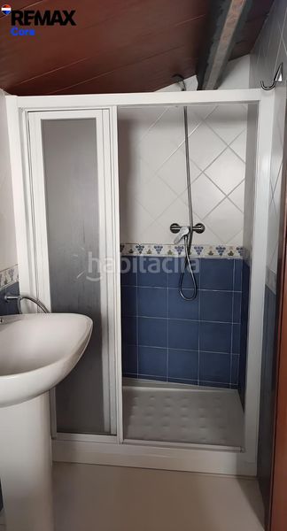 Foto e3e2720b-492e-422c-893d-6dbaaf906e9d. Casa amb aparcament a Feria