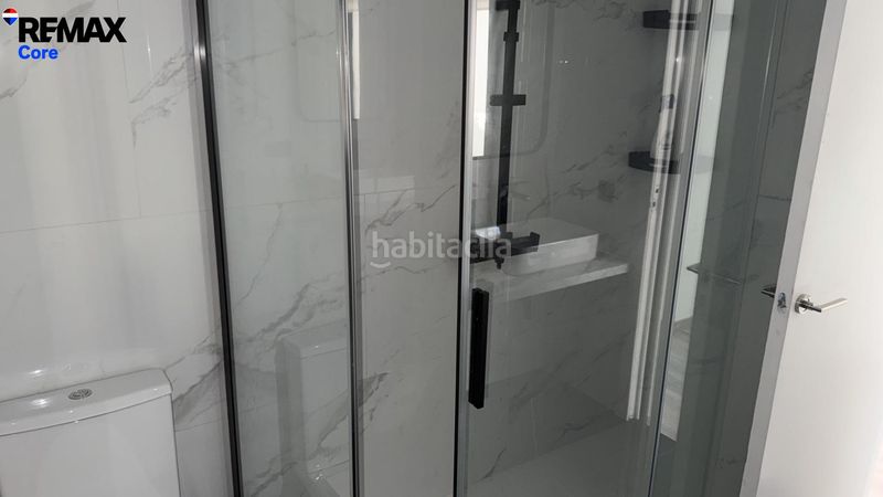 Foto 553cbd38-e445-4ee6-a057-d35e40137193. Dúplex amb calefacció aparcament piscina a Sotogrande costa Sotogrande
