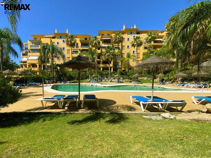 Foto 2477898d-76c1-4028-a869-e3697d7fb937. Pis amb calefacció aparcament piscina a Nueva Alcántara Marbella