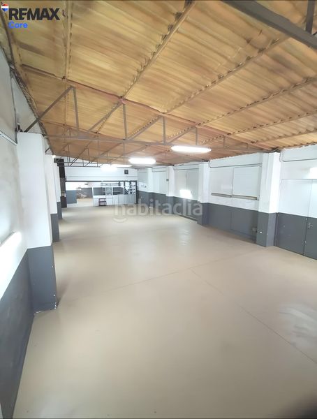 Foto f4efe3f0-ea09-4eb7-a5c2-c763450a11bd. Nau industrial a Carretera de Sevilla - Los Montitos Badajoz