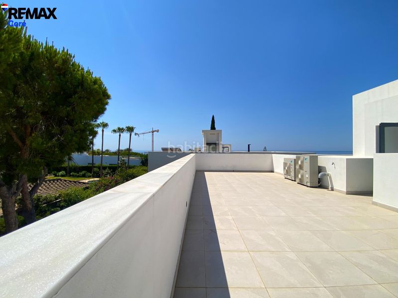 Foto f546d3e4-e8eb-4602-9b24-ba7fe226e773. Xalet amb calefacció aparcament piscina a Marbesa Marbella