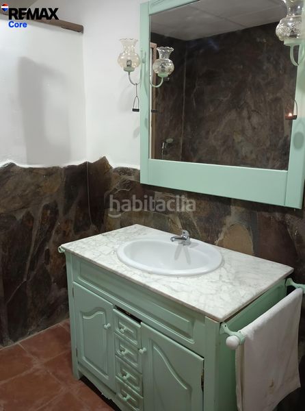 Foto 7970b981-7737-4ac9-9fdf-5c2681b6363b. Casa amb aparcament a Dehesilla de Calamón - Campomanes Badajoz