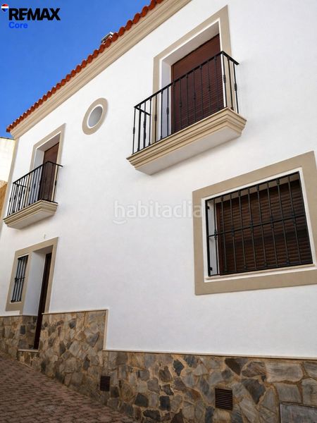 Foto 39751ef7-b1ff-475e-afe9-8cbcbb652c8a. Casa amb calefacció a Montemolín