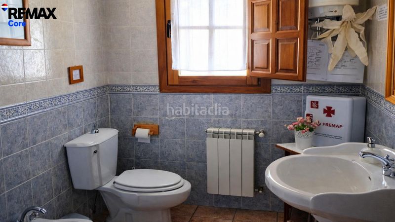 Foto 56ae4078-9d38-4c68-a52c-83d9ad340dbc. Casa amb calefacció aparcament piscina a Valencia de Alcántara