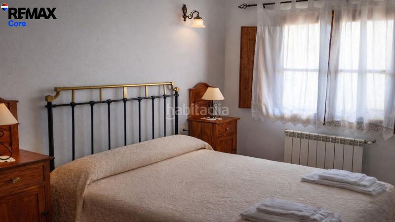 Foto 706a3e4b-acbd-4e4f-b4da-b191ac1c3655. Casa amb calefacció aparcament piscina a Valencia de Alcántara