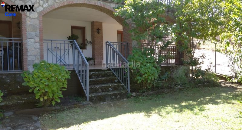 Foto 84af5b73-6a62-4665-9927-0e7c46ba41e1. Casa amb calefacció aparcament piscina a Valencia de Alcántara