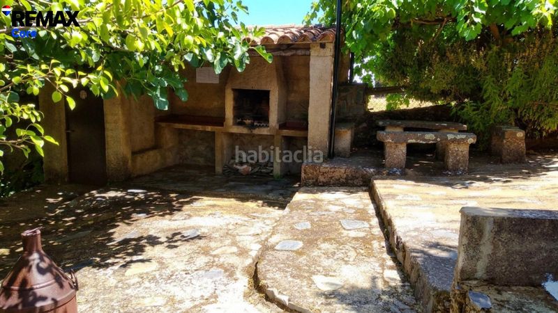 Foto 8d300e23-e644-4b8c-af3d-267adaa29fd4. Casa amb calefacció aparcament piscina a Valencia de Alcántara