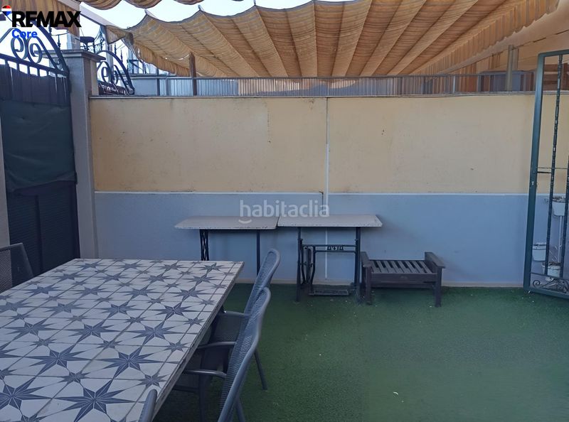 Foto 0b2cfc94-0b45-40ed-a474-1a4427965310. Casa adossada amb calefacció aparcament piscina a Cáceres