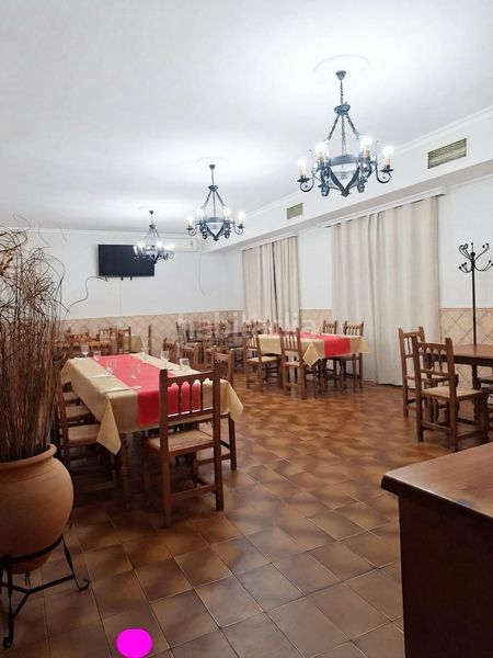 Foto dbee0a11-0b4f-41a9-8aad-b49bd459127c. Edificio in Villar del Rey