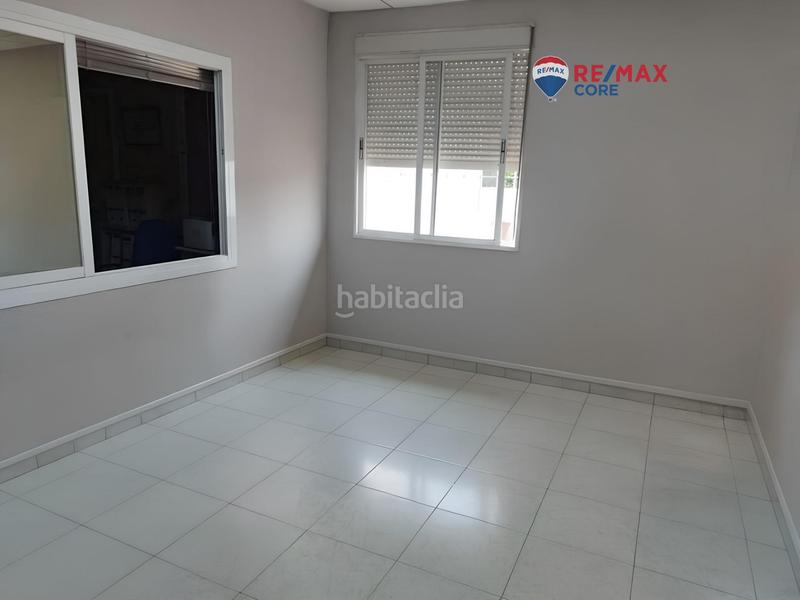Foto 8cb1a53a-5cf5-4b32-872a-877f24f53684. Casa a schiera con riscaldamento parcheggio in San Roque - Ronda Norte Badajoz