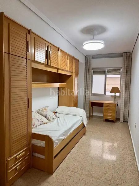 Foto 7c2d19ea-f921-406e-b1f4-55dd8f6f987c. Rent flat with heating in Centro Cáceres