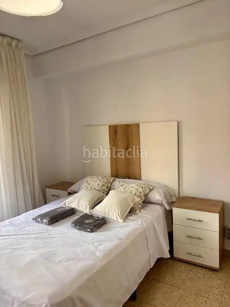 Foto dcb0972b-34f1-4b6b-ae7b-aa61e3ba65cc. Rent flat with heating in Centro Cáceres