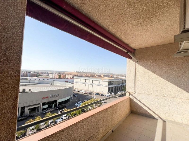 Foto 1649673b-a7ce-43b2-a2e1-75e6e495468b. Dúplex espectacular ático dúplex con terraza de 20 m2 en san roque en Badajoz
