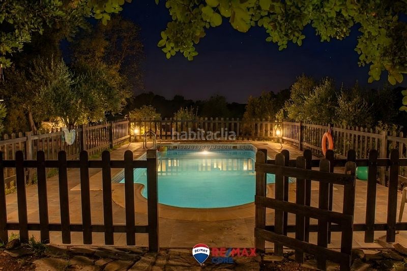 Foto b4b80dd3-2c94-4d8d-a4ba-d00f2f4bb264. Casa amb calefacció piscina a Puebla de Obando