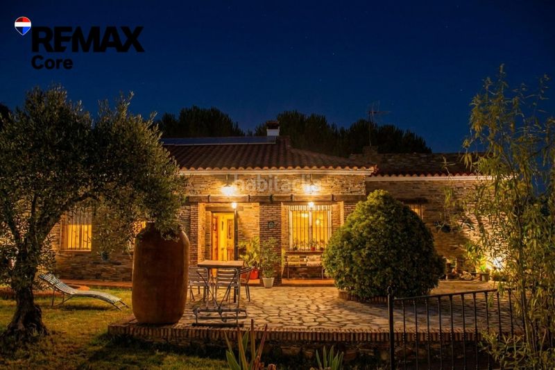 Foto f4ae8e9f-04c6-426c-9386-f814c1b3f390. Casa amb calefacció piscina a Puebla de Obando