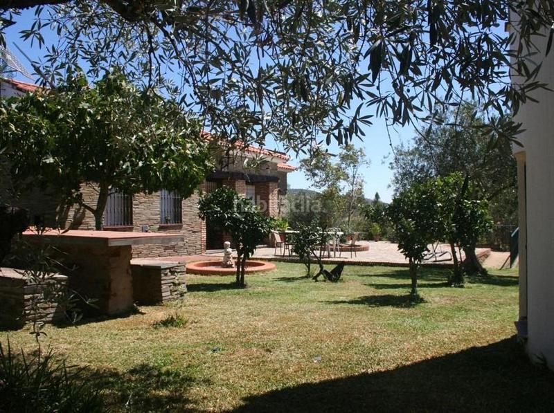 Foto 5a8250cc-0ef1-446c-ab75-8a42becbd4a9. Casa dos casas rurales con piscina y licencia turística ideal para inversores o segunda residencia en Puebla de Obando