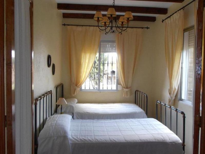 Foto ca66c229-6cb4-4598-948b-207e723492e3. Casa dos casas rurales con piscina y licencia turística ideal para inversores o segunda residencia en Puebla de Obando