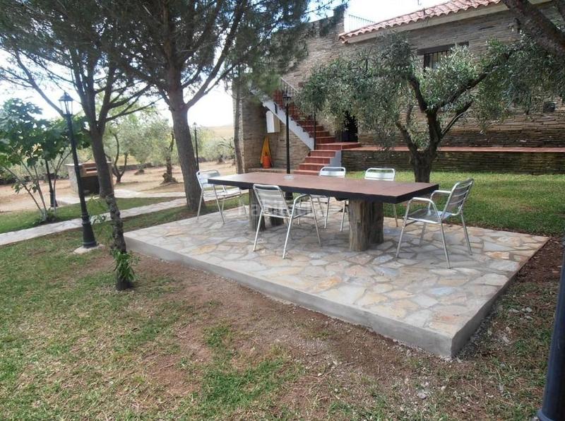 Foto f908579e-96cb-41bf-aa79-bc2b7b9752a5. Casa dos casas rurales con piscina y licencia turística ideal para inversores o segunda residencia en Puebla de Obando
