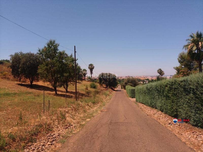 Foto 92bec1af-d802-405b-aea1-942698d62194. Terreny residencial a Carretera de Sevilla - Los Montitos Badajoz