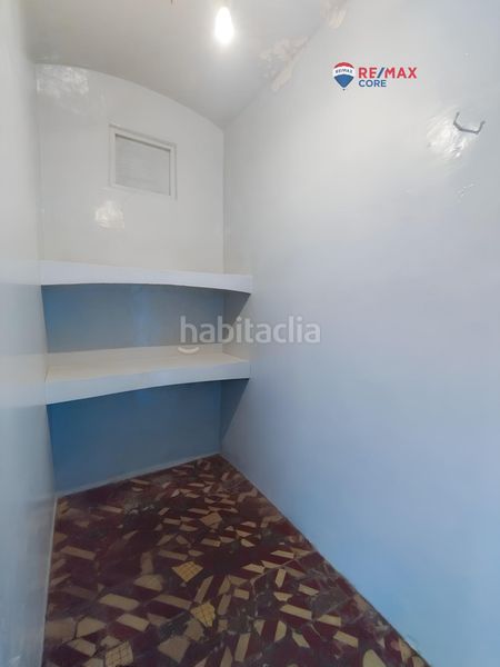 Foto 607fcb58-8963-44c4-9ff6-59e2a53eb1d0. Casa amb aparcament a Villar del Rey