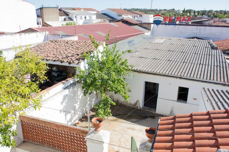 Foto fb905e25-8602-44b4-a3cf-00b0fb1c689d. Casa amb aparcament a Villar del Rey