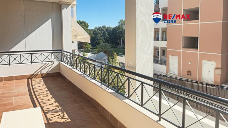 Foto f45a01d5-ac37-4629-923b-befe7522b230. Appartamento con parcheggio piscina in Aloha Marbella