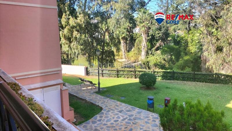 Foto fe87d254-1136-4403-be20-271aa472e30f. Appartamento con parcheggio piscina in Aloha Marbella