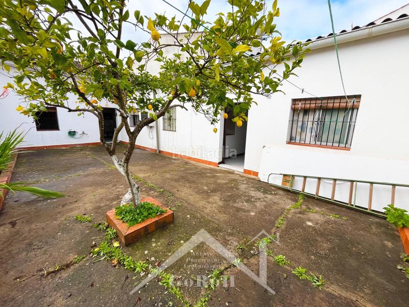 Foto e3098d36-9aff-4d6a-89bc-13afbf75d4b7. Semi detached house in Almadén de la Plata