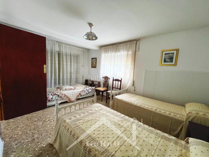Foto 53ed7092-d0a7-4907-8f72-d3563f521b4d. Chalet with heating parking pool in Los Lagos Guillena