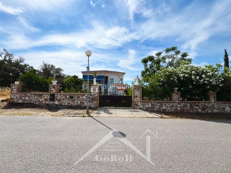 Foto f0ce1b0e-c33c-4ca9-b562-6906b42ae716. Chalet with heating parking pool in Los Lagos Guillena