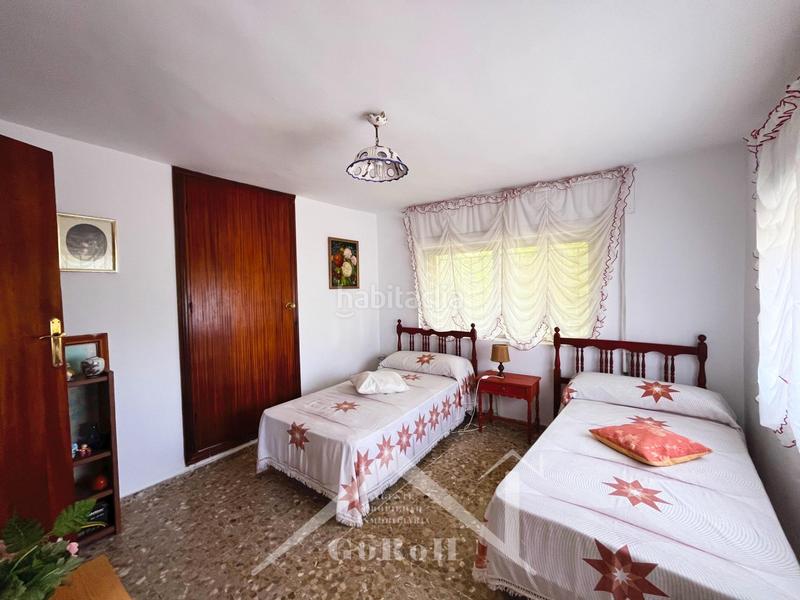 Foto f1503fa6-26ed-4d1c-abcc-c54833df0bd0. Chalet with heating parking pool in Los Lagos Guillena