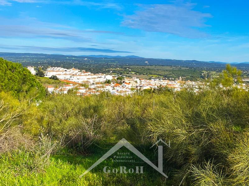 Foto fc80d749-e6de-4059-95e7-a2ec400dcd19. Residential plot in Castilblanco de los Arroyos