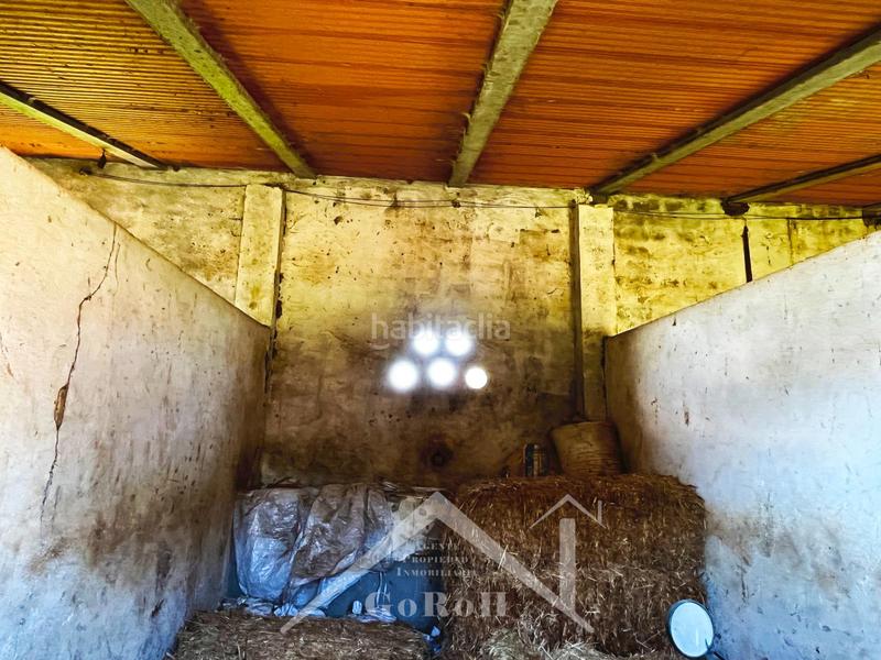 Foto c990cc4e-f53c-44e2-b749-68291e4c8f25. Finca rústica parcela rústica con vivienda, instalaciones ganaderas y licencia zoológica en Castilblanco de los Arroyos