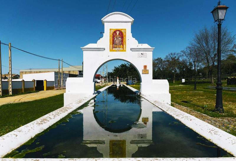 Foto f59d6108-1e8c-4a8c-b7df-62682908530d. Finca rústica parcela rústica con vivienda, instalaciones ganaderas y licencia zoológica en Castilblanco de los Arroyos