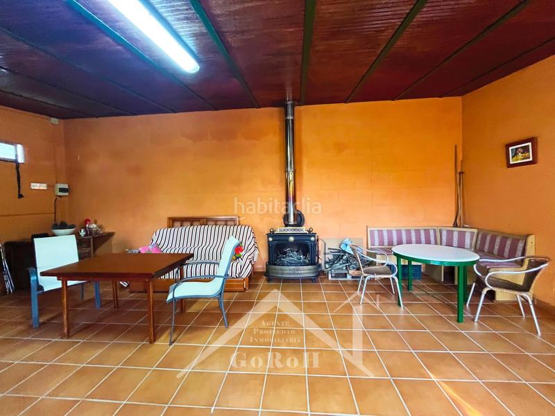 Foto f7a26d76-5c57-4b09-a4e2-984fadb2d8d7. House in Castilblanco de los Arroyos