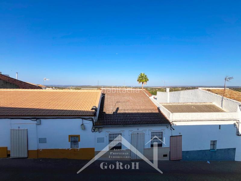 Foto 981b6b16-6e3f-4fae-ad51-8026aae76520. Semi detached house in Castilblanco de los Arroyos