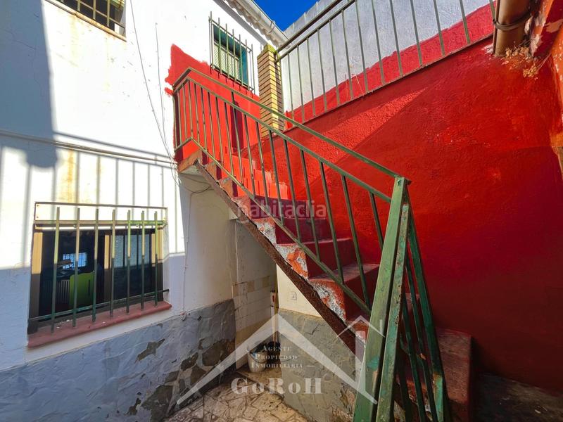 Foto b5724419-a613-449f-8d1d-9f863f2735bd. Semi detached house in Castilblanco de los Arroyos