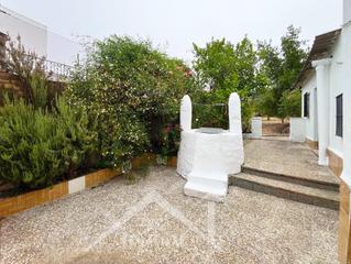Maison jumelée  Calle san roque. Casa rural con patio andaluz y amplio corral en castilblanco de