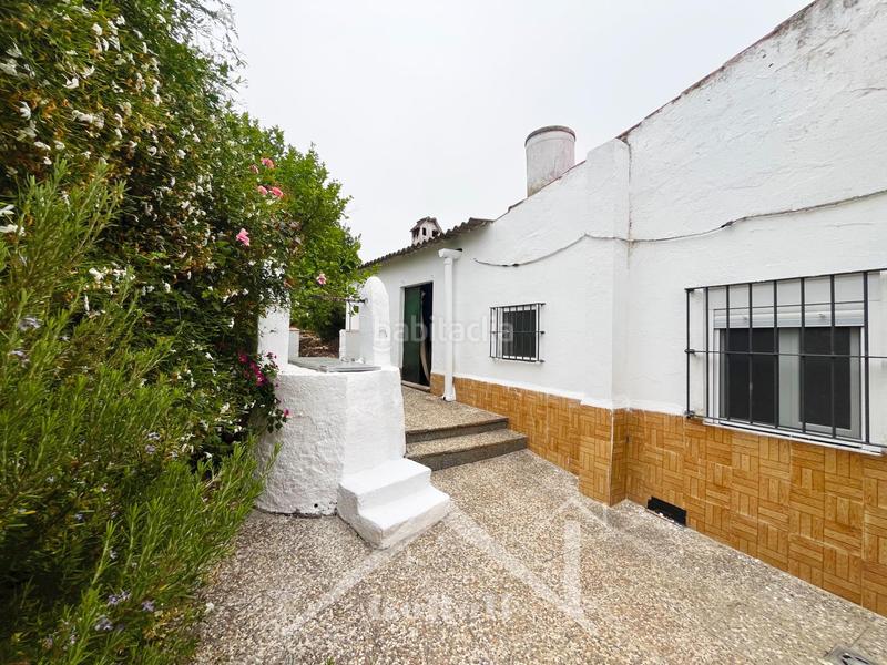 Foto 31e3d82f-3a44-4338-b490-6fa813b7da9e. Reihenhaus mit heizung in Castilblanco de los Arroyos