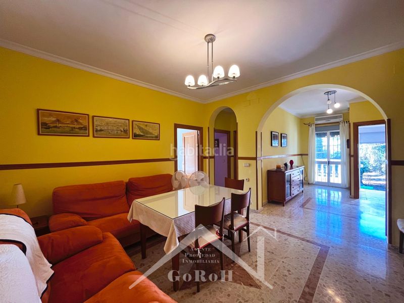Foto 171b7496-7238-45e3-b3ac-4fadcf715521. Casa amb aparcament a Castilblanco de los Arroyos